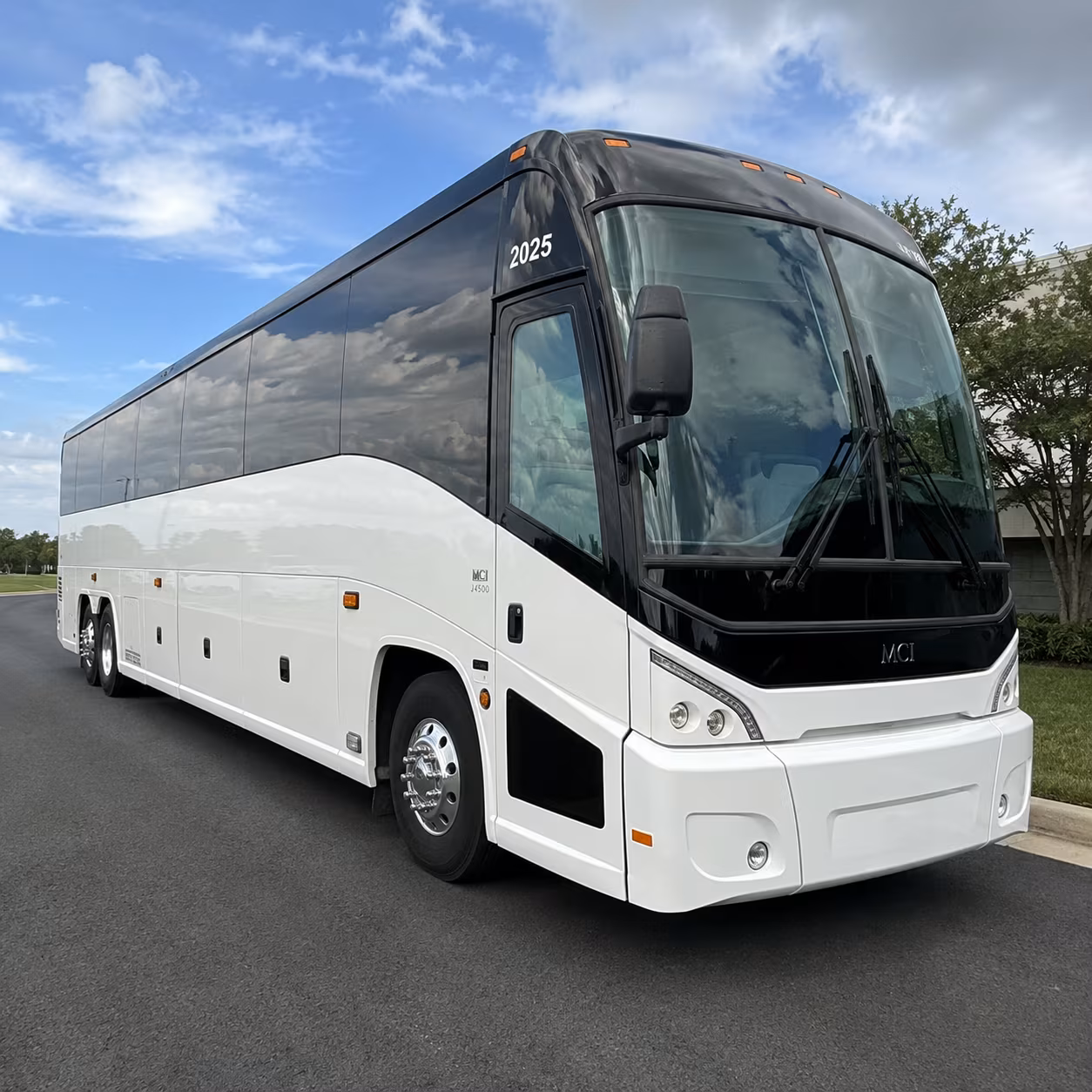 corporate shuttles to cota moody center and austin s major event venues