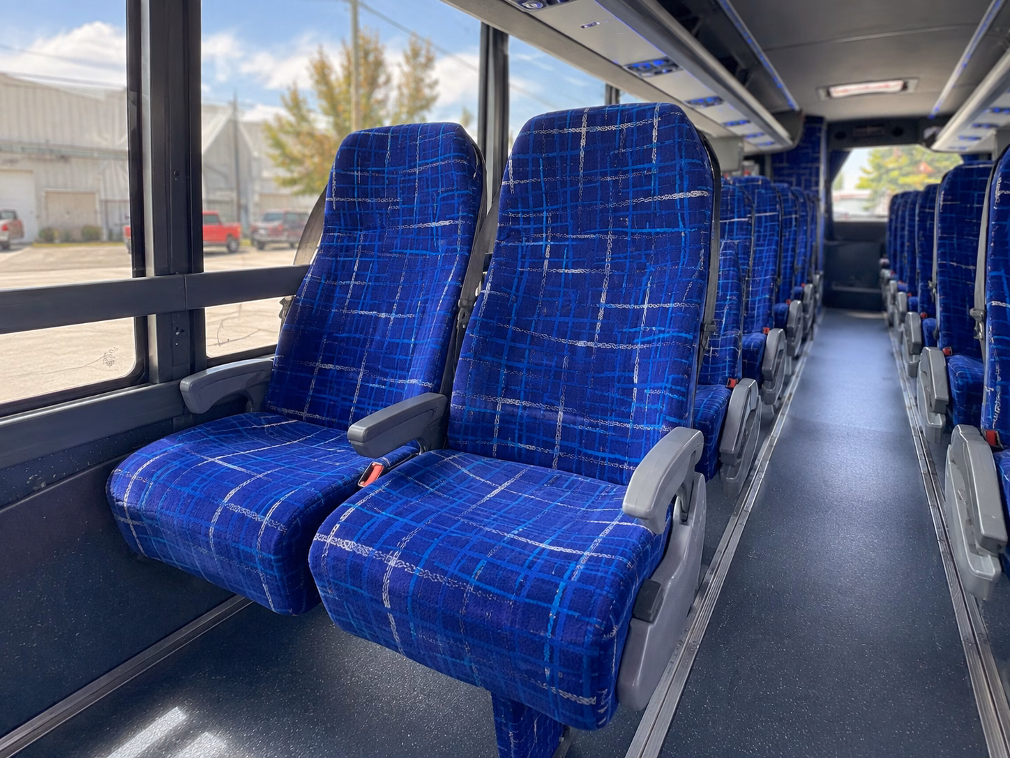 we help you compare wine tour buses from across the austin network in one place